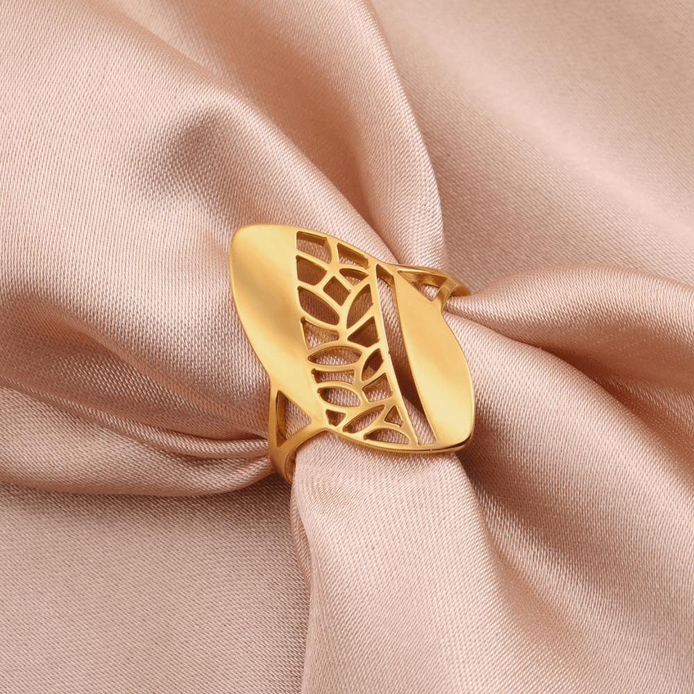 Women's Vintage Geometric Stainless Steel Golden Ring